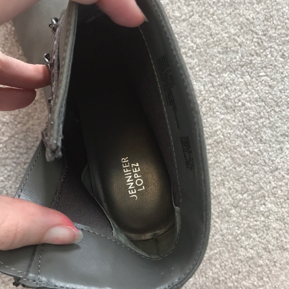 Boots - Picture 5 of 5